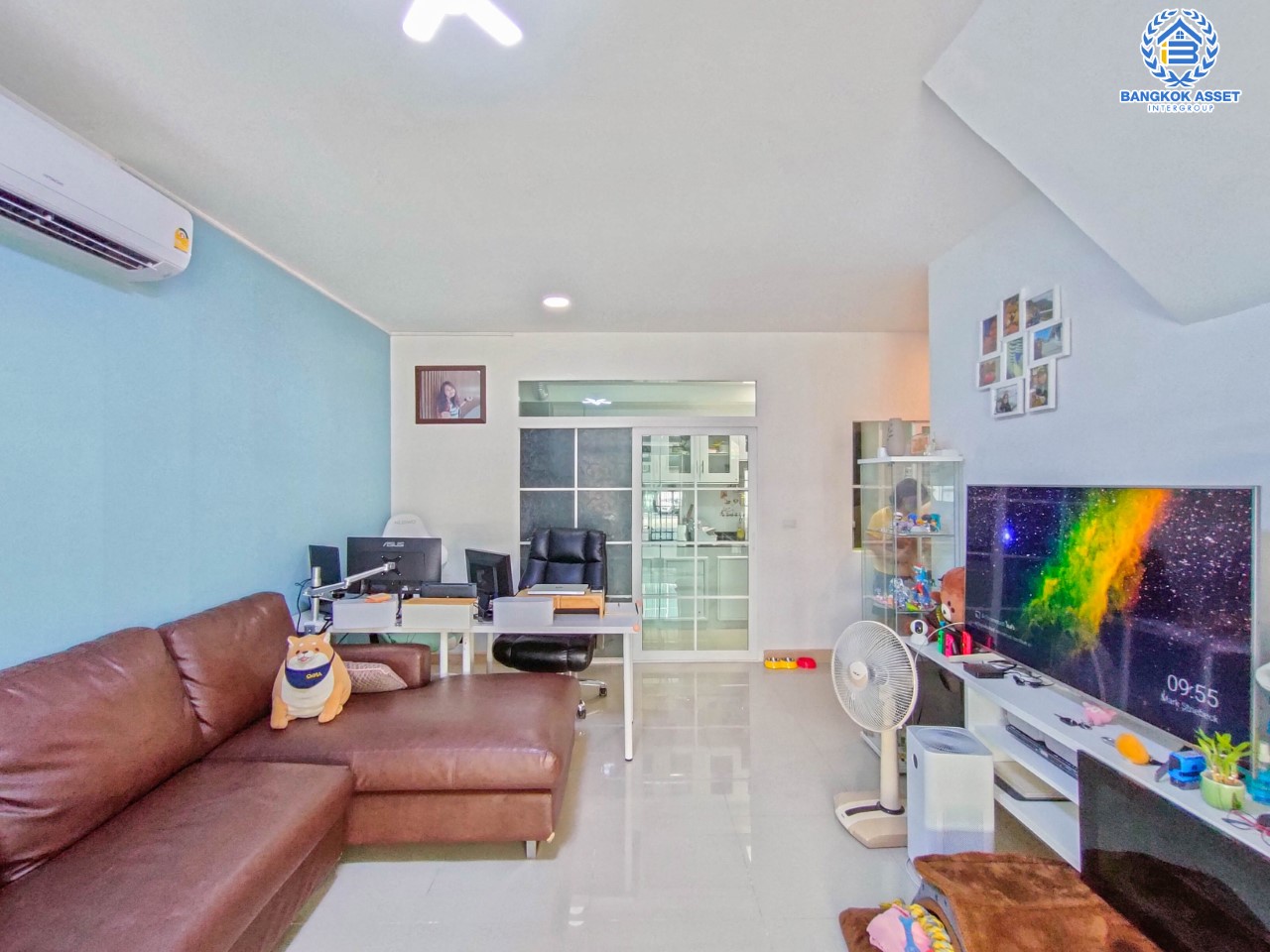 *****ทาวน์เฮ้าส์มือสองย่านนนทบุรี ม.กัสโต้ ราชพฤกษ์-พระราม5 บนเนื้อที่ 17.9 ตร.ว. ฟังก์ชัน 3 ห้องนอน 2 ห้องน้ำ 2 ที่จอดรถ บนทำเลยอดเยี่ยม เพียงไม่ถึง 15 นาทีก็ถึงรถไฟฟ้าสายสีม่วง "สถานีแยกติวานนท์" ใกล้เซ็นทรัล รัตนาธิเบศร์ และทางด่วน "ศรีรัชใหม่"